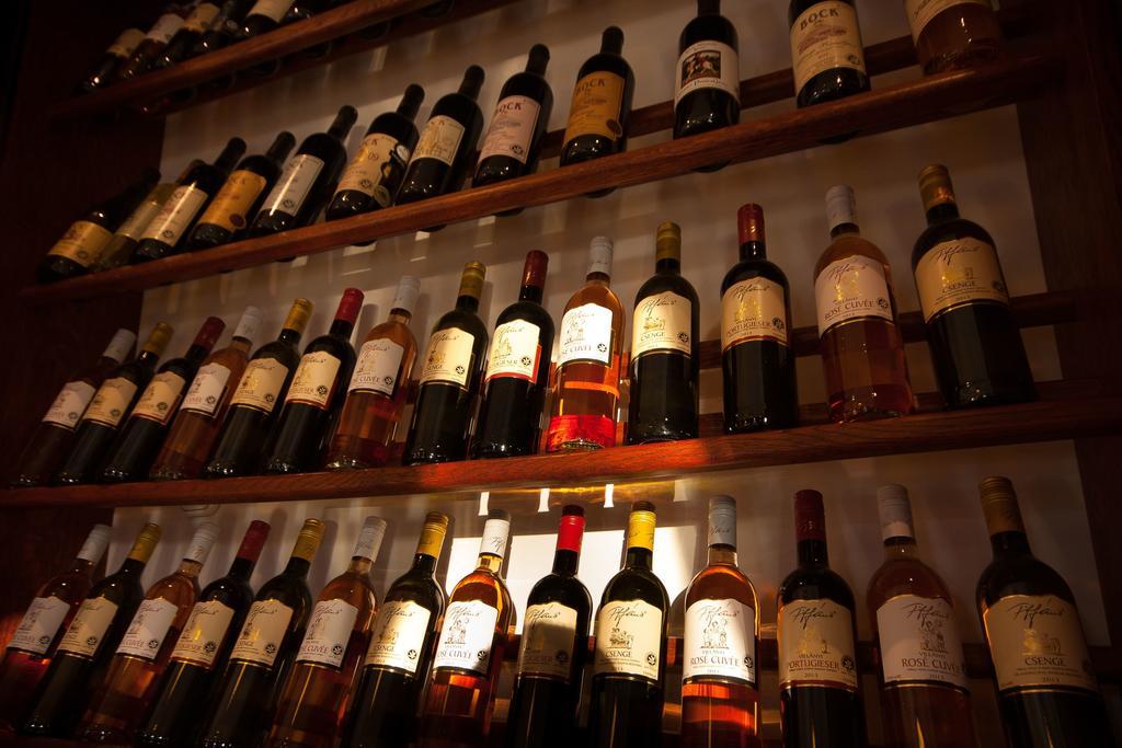 夏芬疗养酒店&餐厅 哈卡尼 外观 照片